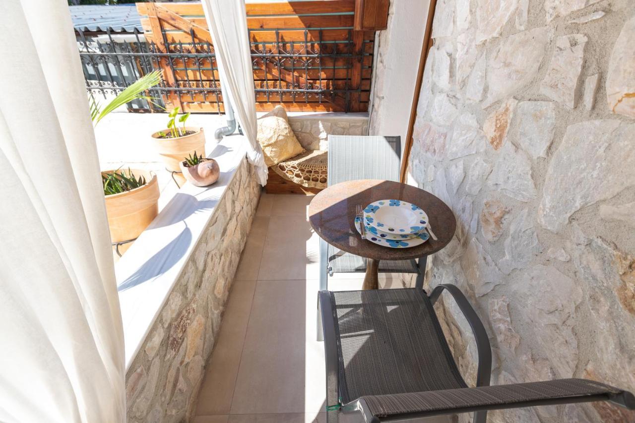 Villa Nymphes House Pefkochori Exterior foto